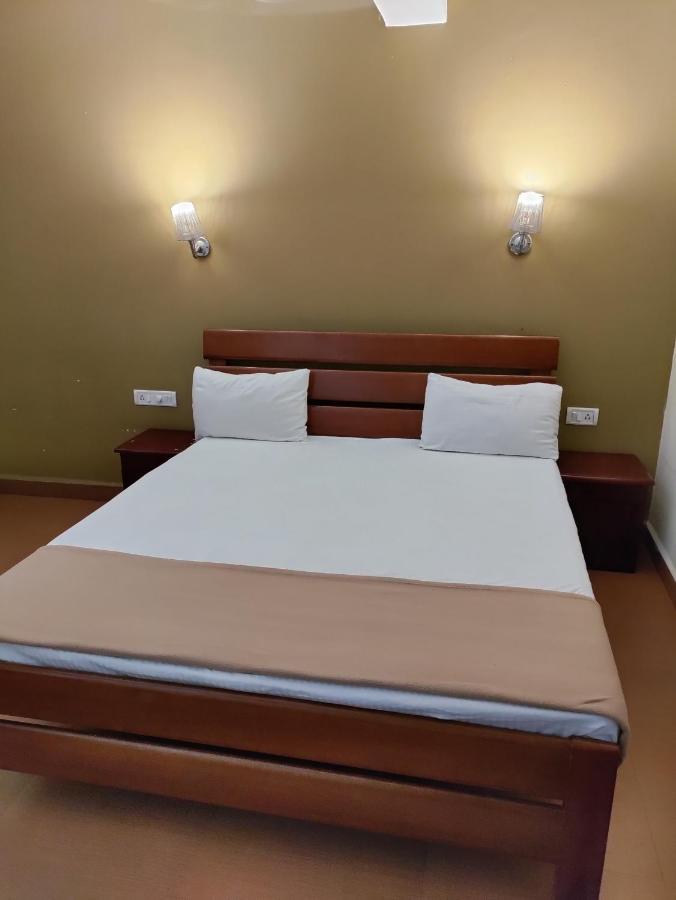 Casa De Cajino Inn Калангут Экстерьер фото